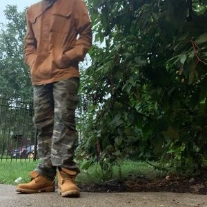 Meet your Posher, Matias